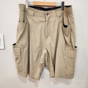 Eddie Bauer Nylon Cargo Shorts Mens 36 Beige Pockets Hiking Outdoor Stretch